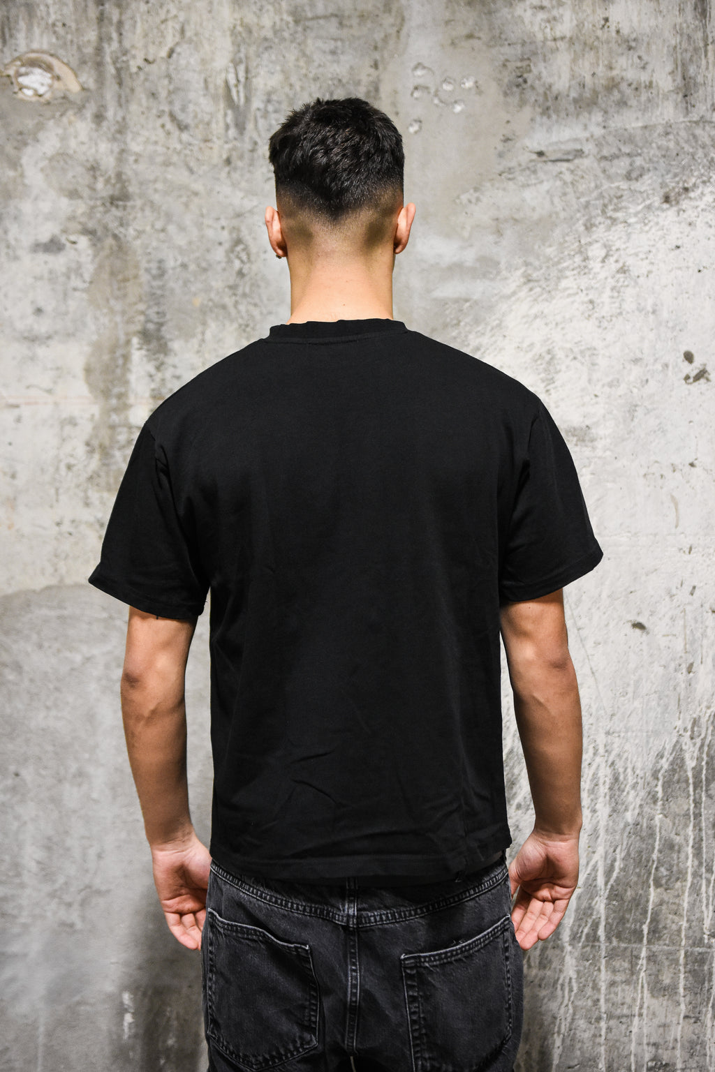 Tricou Negru LFMN Graffiti