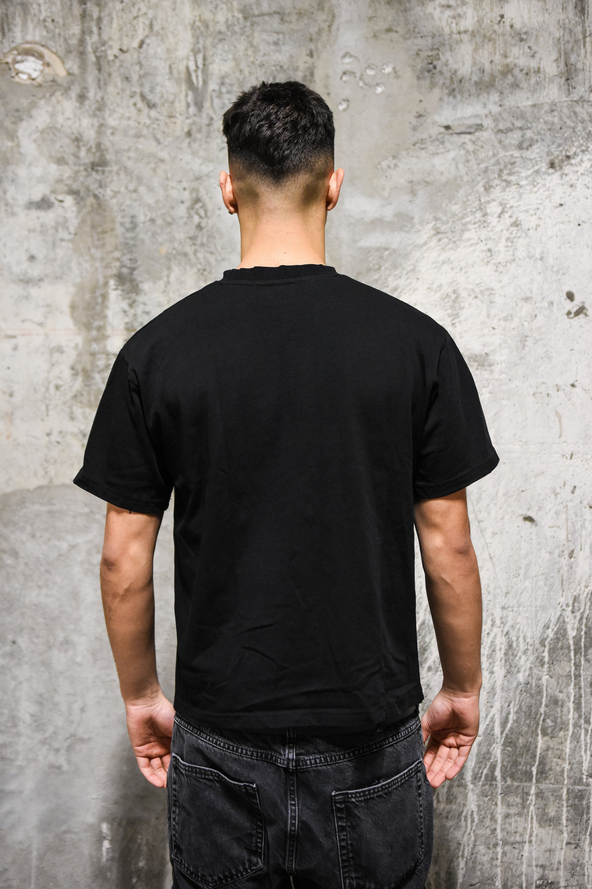 Tricou Negru LFMN Graffiti